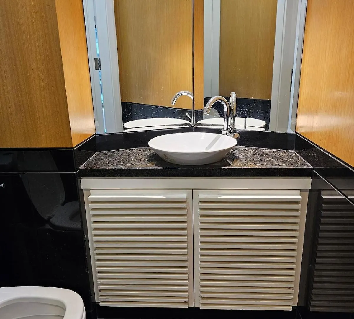 Urban Oasis At St Mary Klcc 1Bed2Bath Apartment Kuala Lumpur